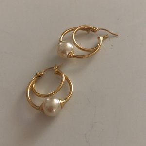 Costume Pearl Earrings